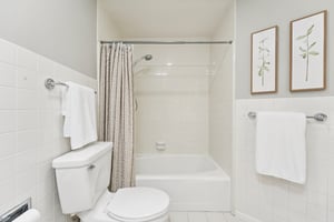 Olive Branch Ln-S2302-035.jpg