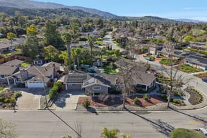 Olive Branch Ln-S2302-077.jpg