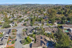 Olive Branch Ln-S2302-082.jpg