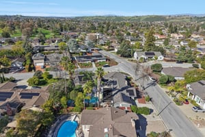 Olive Branch Ln-S2302-084.jpg