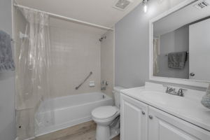 Bathroom2