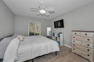 Master Bedroom1b