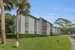 Front Exterior 3-2