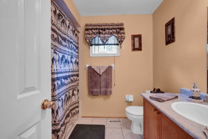  Photo 47