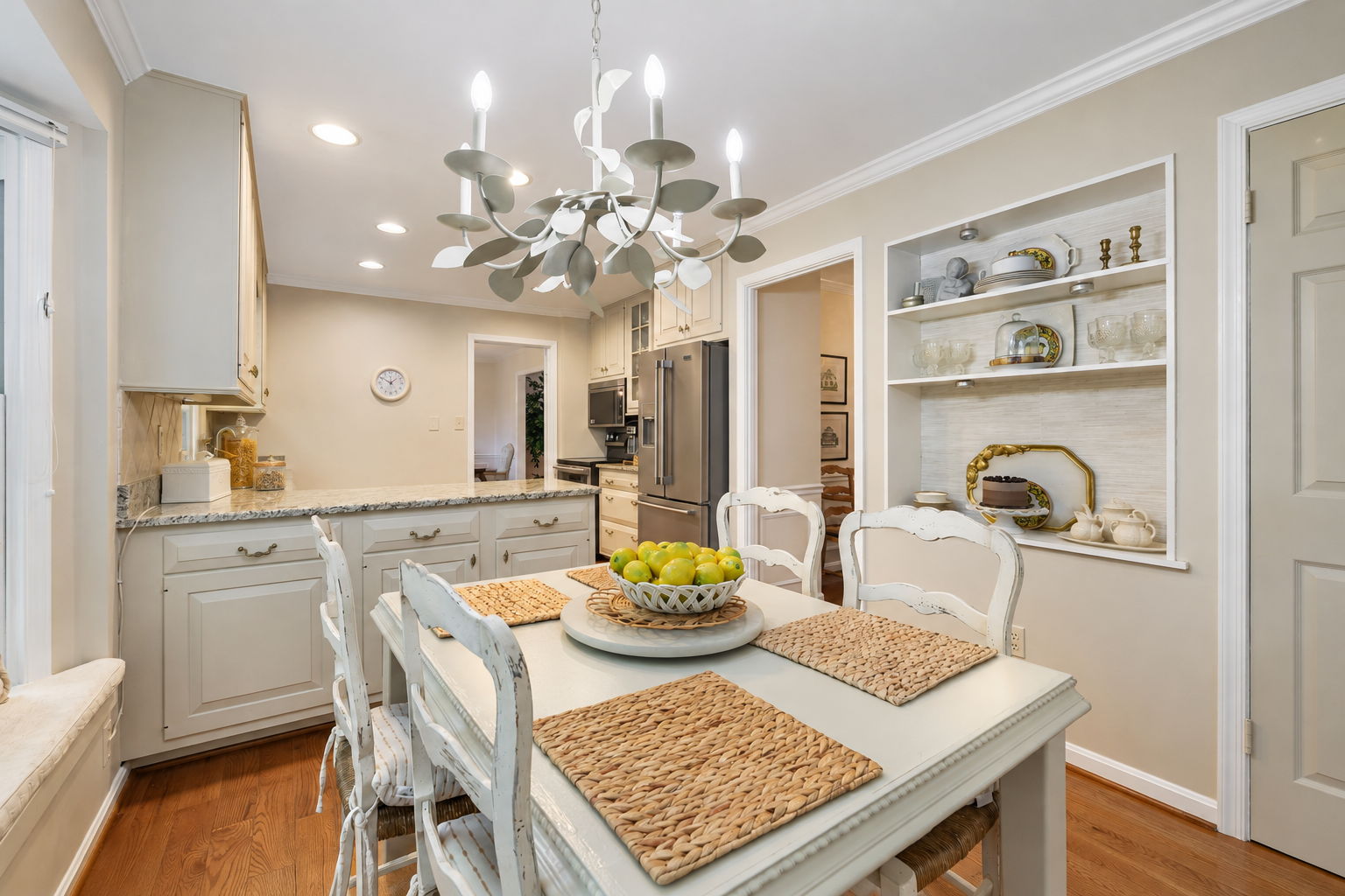  Photo 14