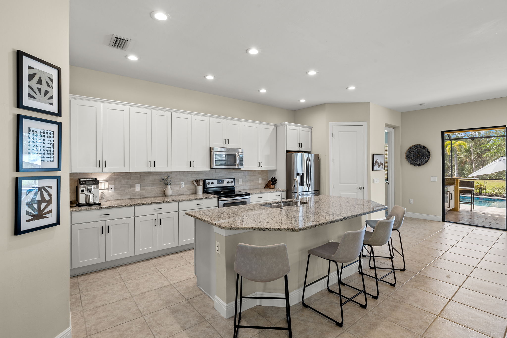 Kitchen 1 of 3