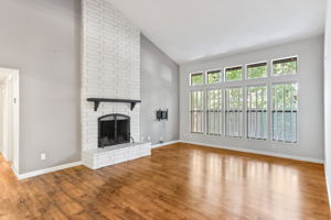 Stunning fireplace in Living Room