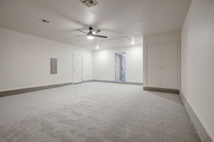  Photo 39