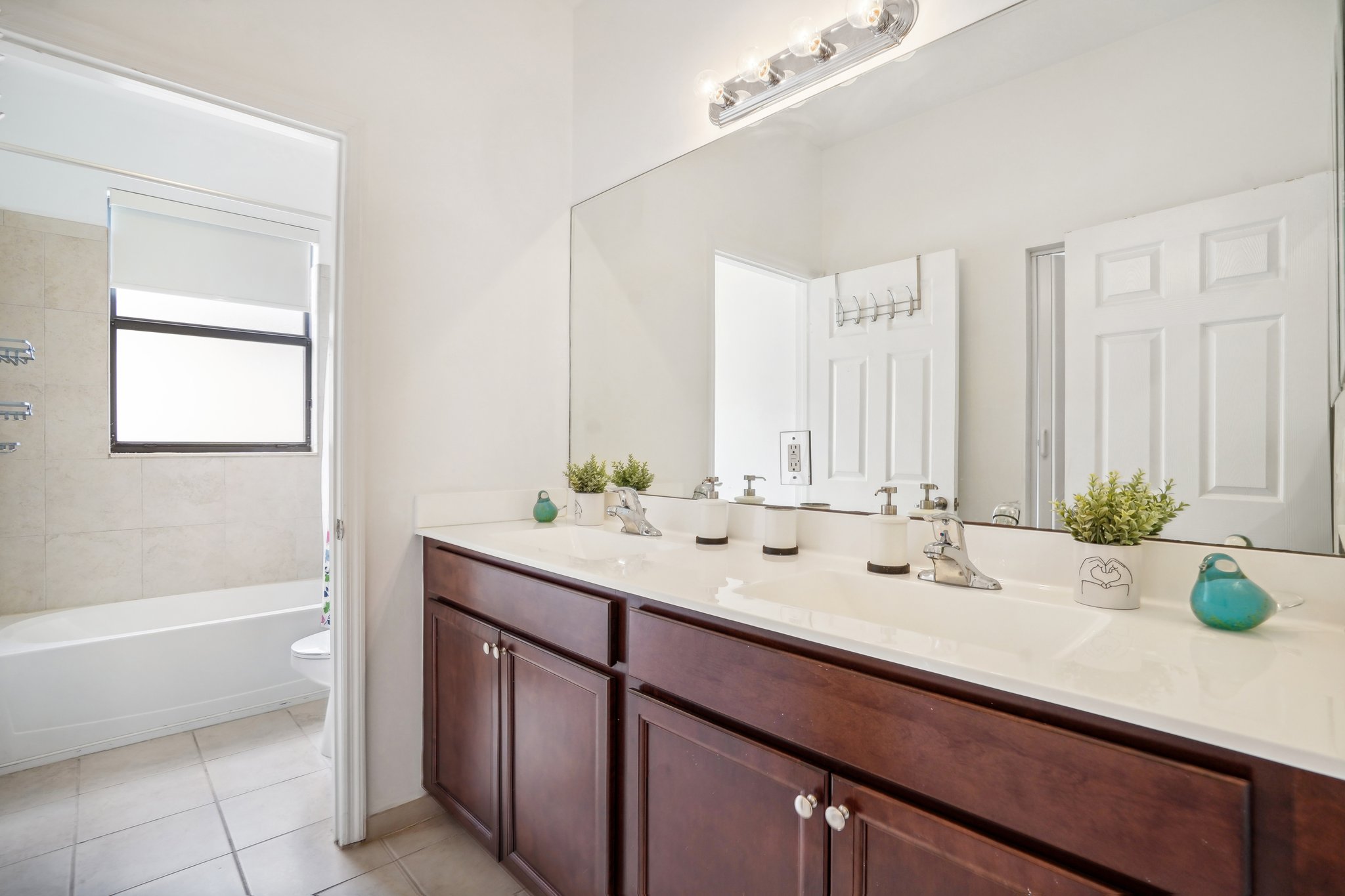 SW 240th Terrace-031.jpg