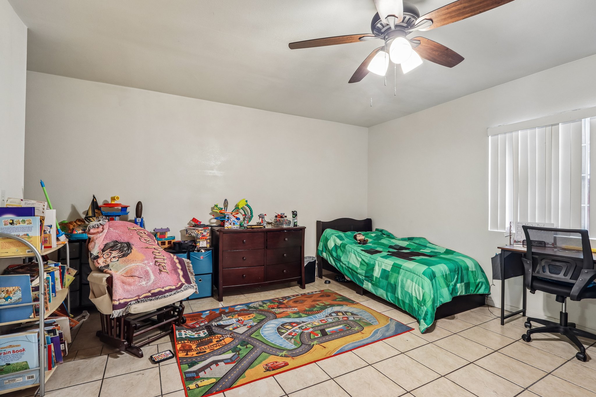 161st St-S1306-016.jpg