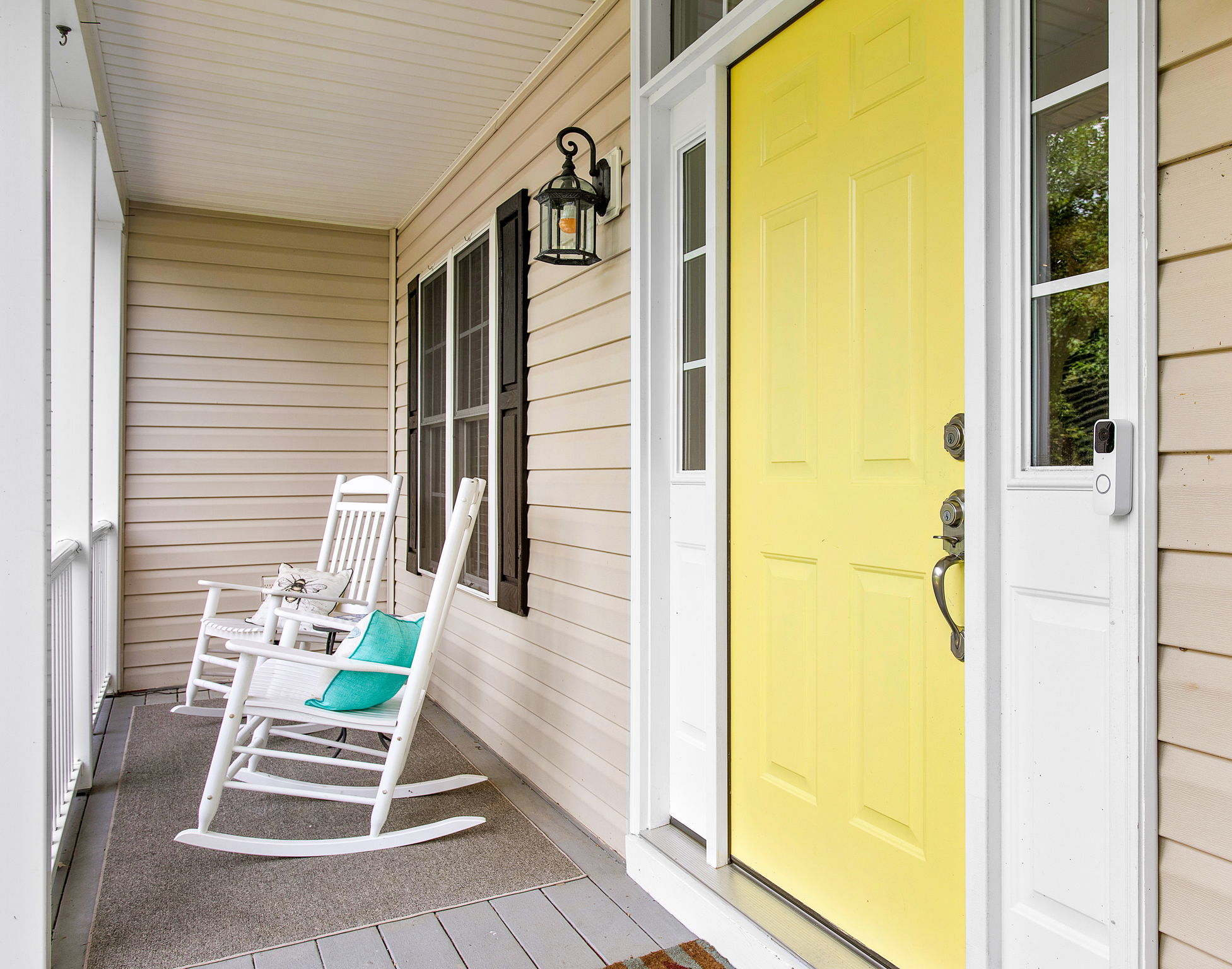 05-Front Porch