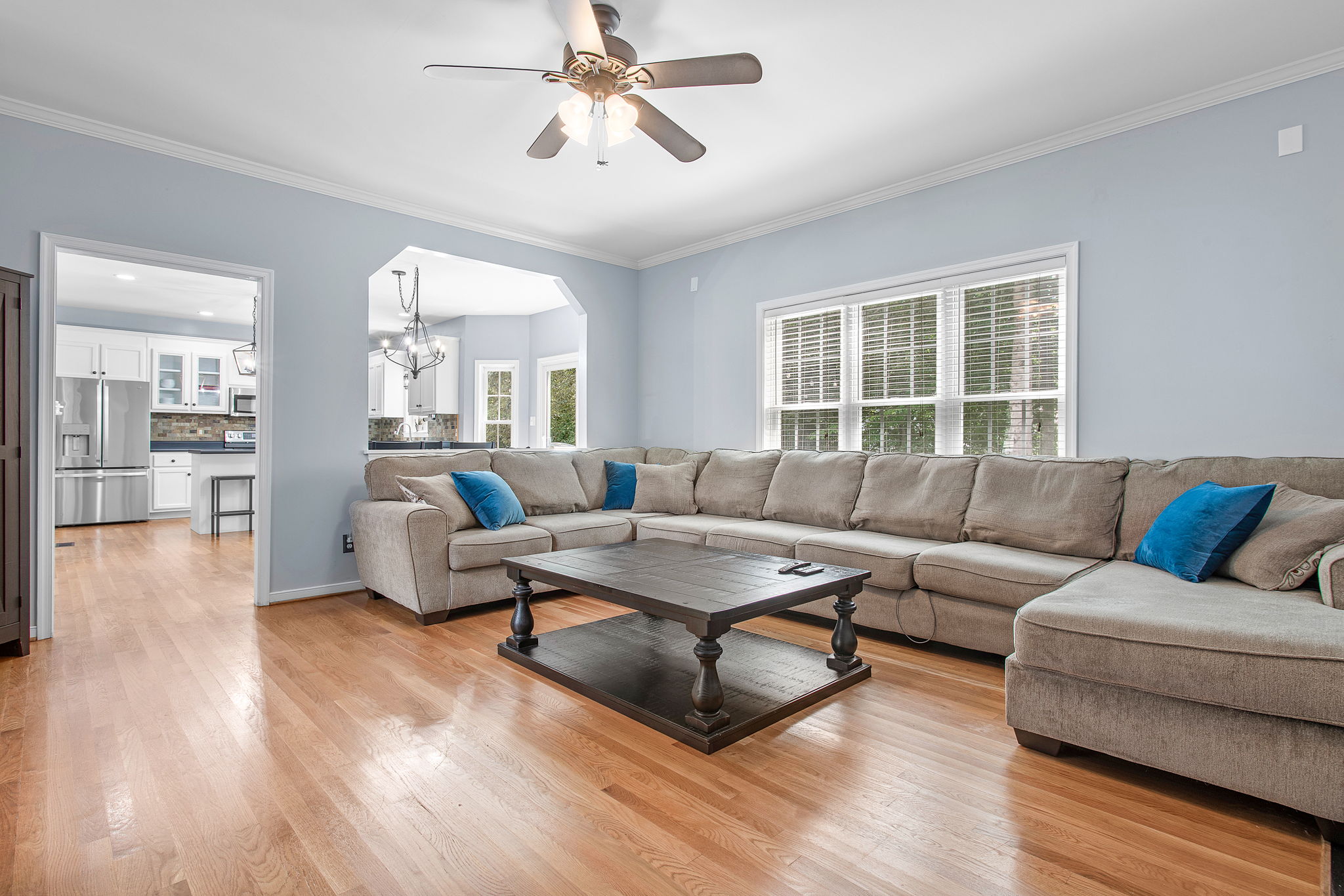 10-Family Room