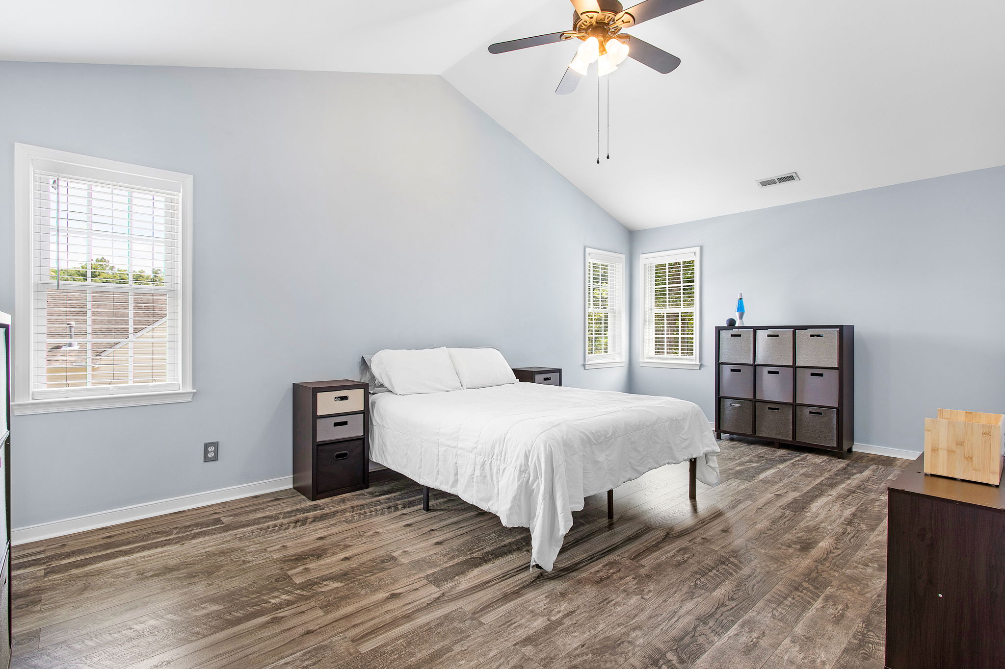 22-Primary Bedroom