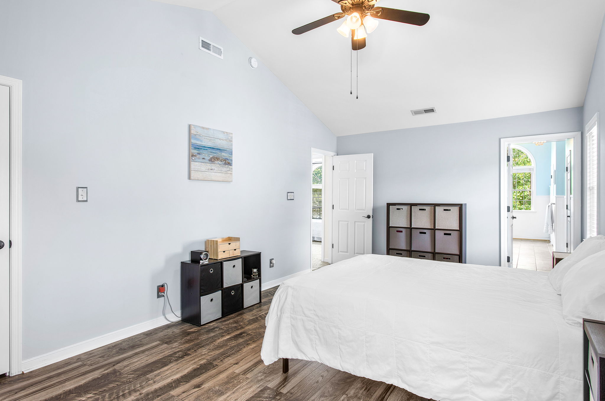 23-Primary Bedroom