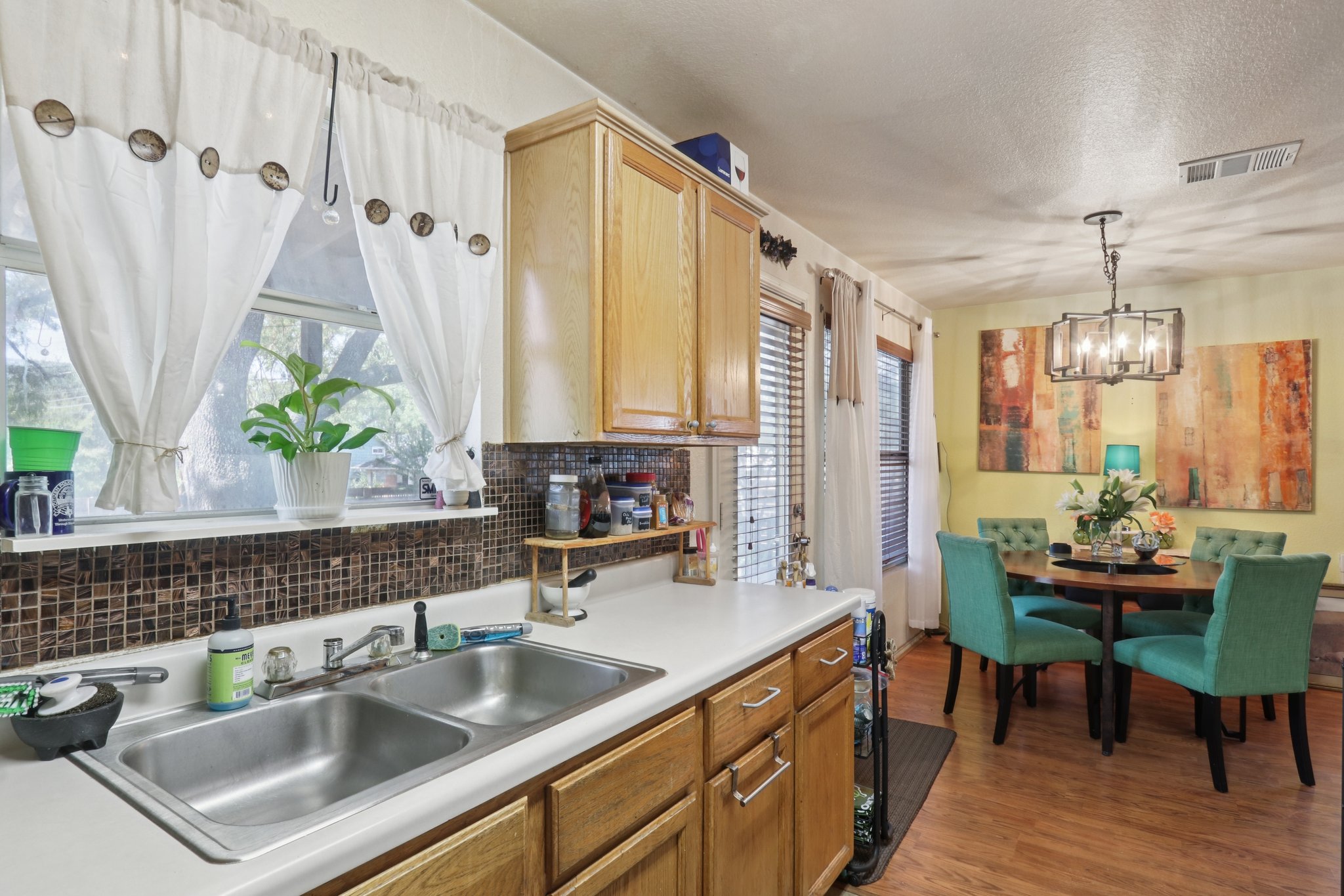 Waller St-S0110-015.jpg
