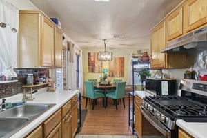 Waller St-S0110-014.jpg
