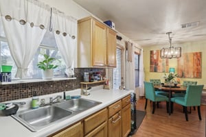 Waller St-S0110-015.jpg