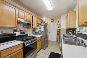 Waller St-S0110-017.jpg