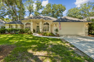 Welcome to 11849 Clearwater Oaks Drive West
