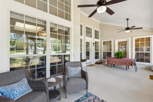 Screened-in Porch