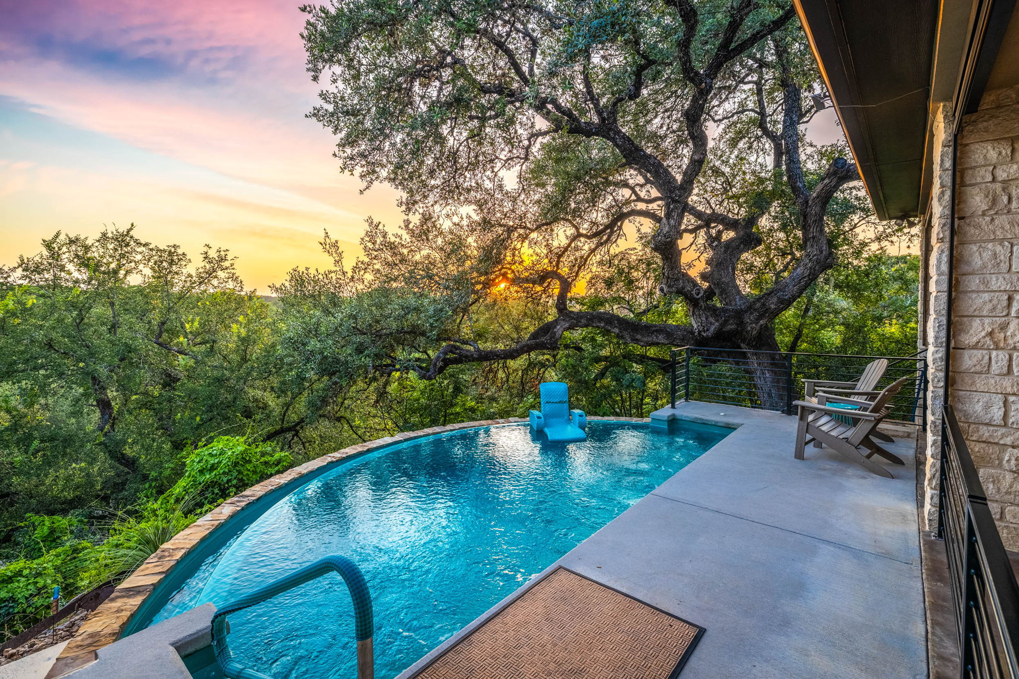 2_1185 Gruene Rd_Kennedy_Fossum Studios