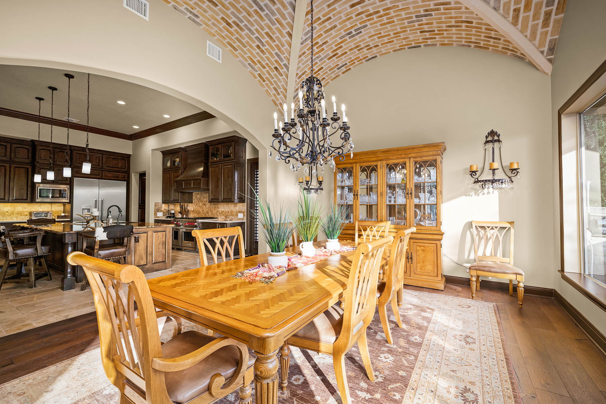 105_1185 Gruene Rd_Kennedy_Fossum Studios