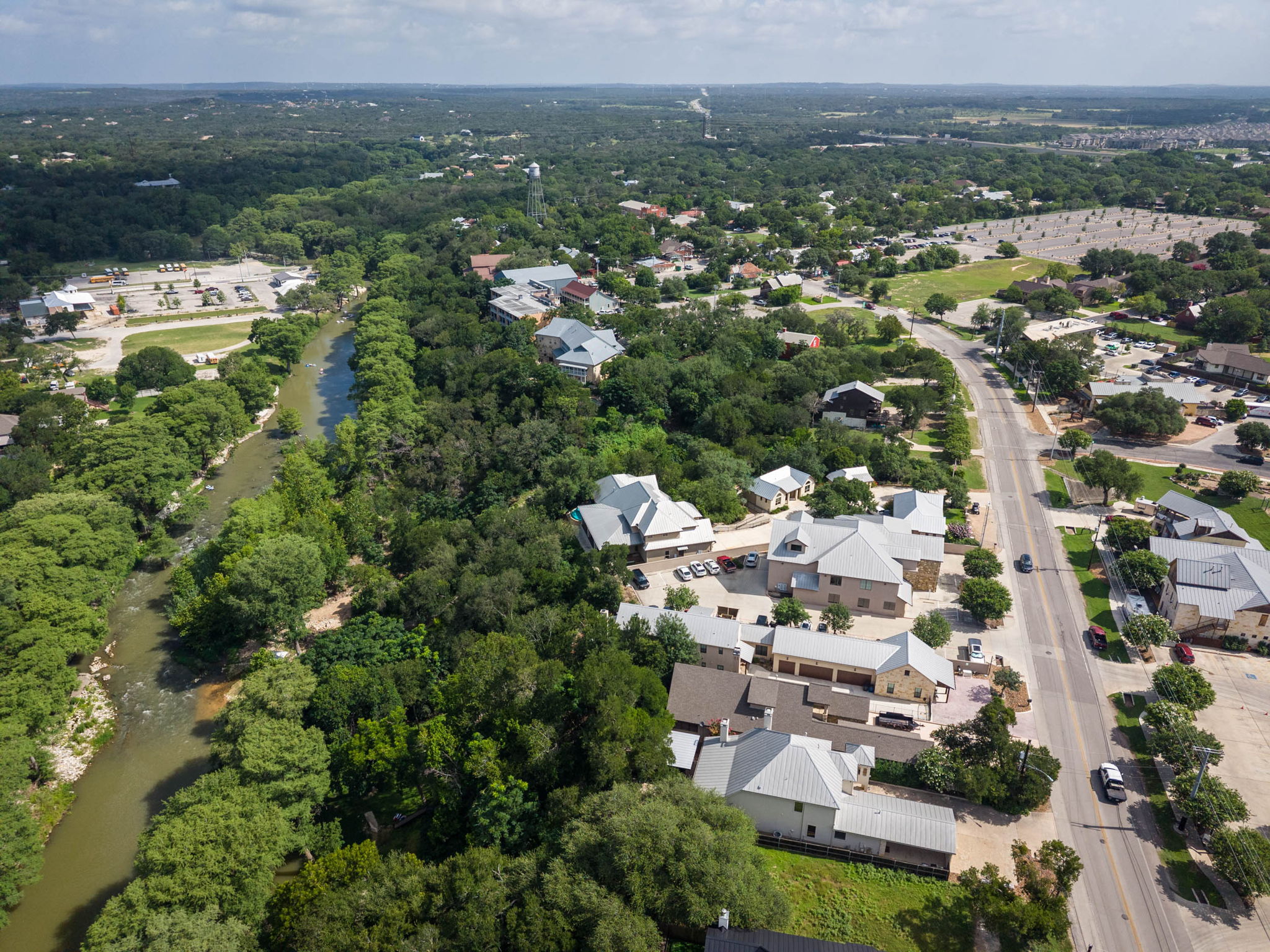179_1185 Gruene Rd_Kennedy_Fossum Studios