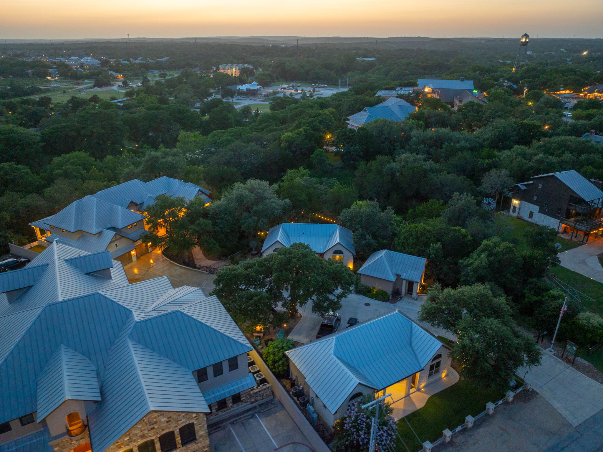 186_1185 Gruene Rd_Kennedy_Fossum Studios