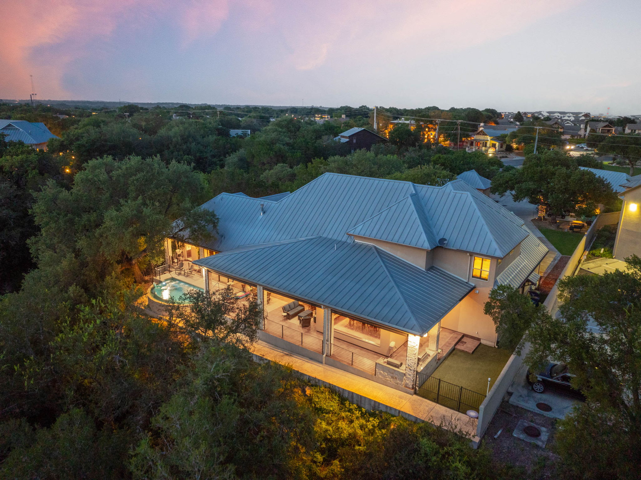 189_1185 Gruene Rd_Kennedy_Fossum Studios
