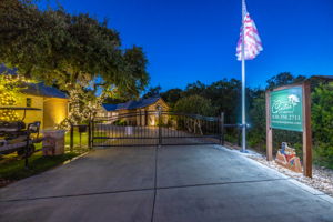 19_1185 Gruene Rd_Kennedy_Fossum Studios