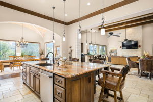 110_1185 Gruene Rd_Kennedy_Fossum Studios