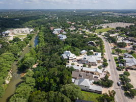 179_1185 Gruene Rd_Kennedy_Fossum Studios