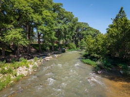 182_1185 Gruene Rd_Kennedy_Fossum Studios