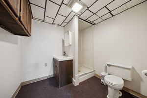  Photo 31
