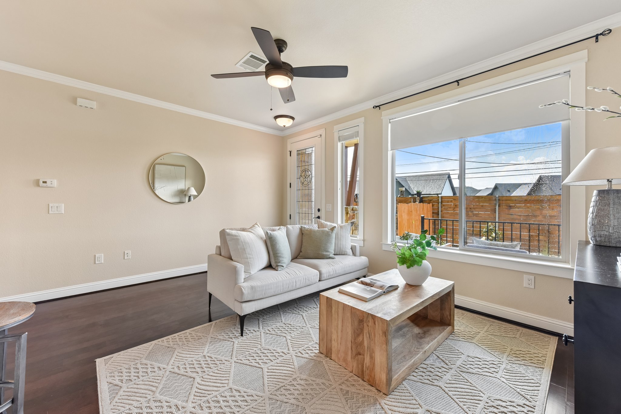 Springdale Rd-S1105-005.jpg