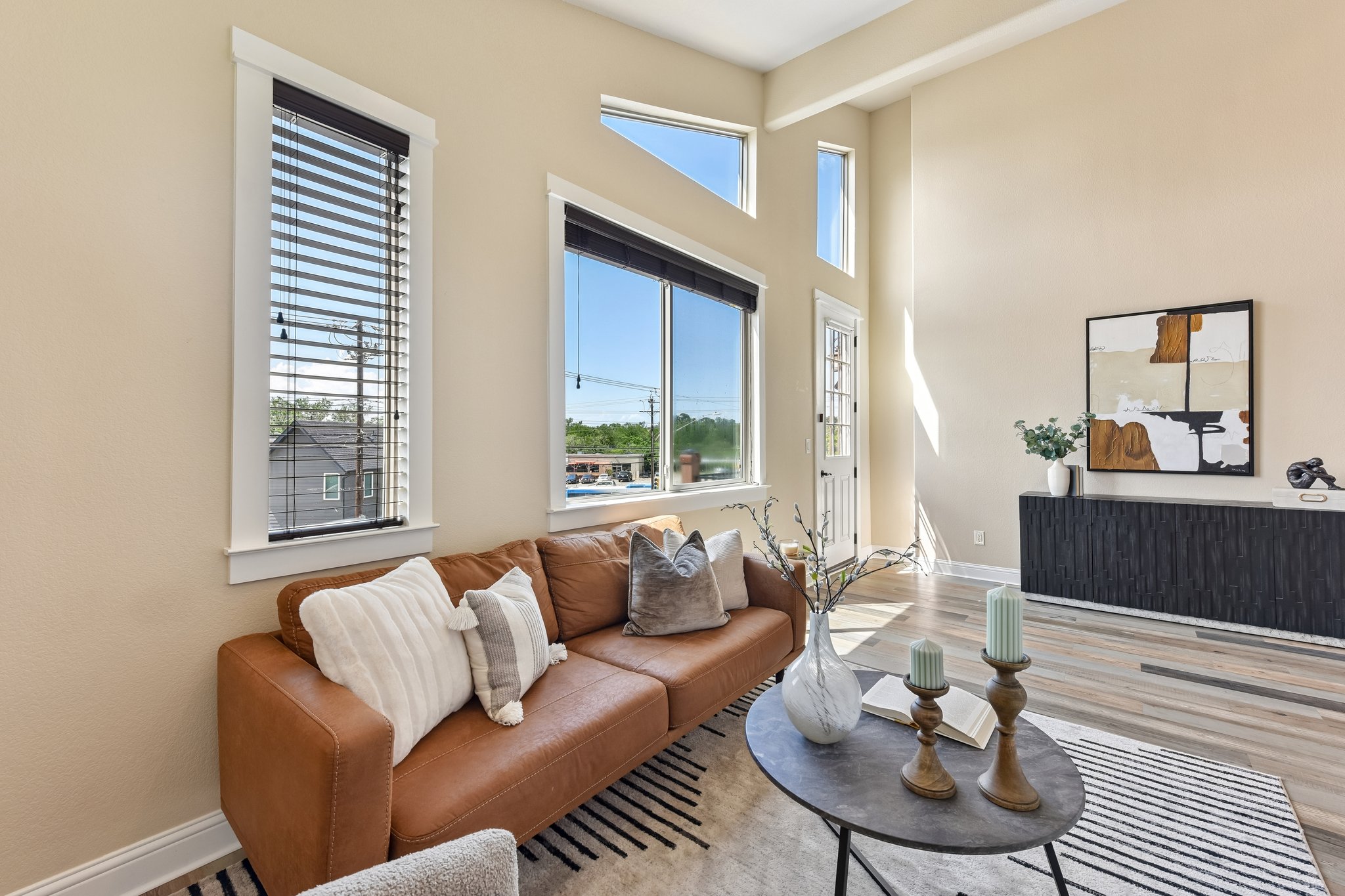Springdale Rd-S1105-024.jpg