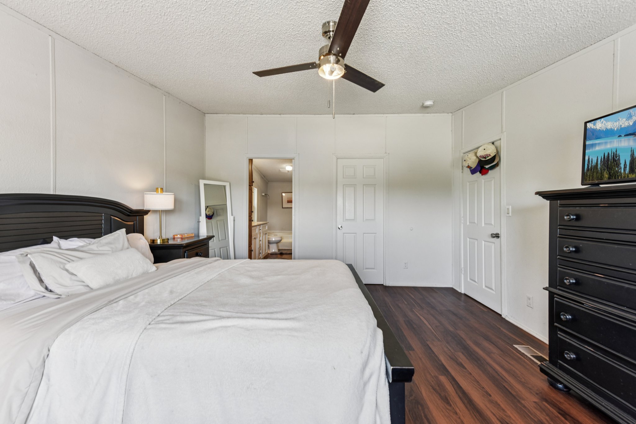 Willis Way-S1610-029.jpg