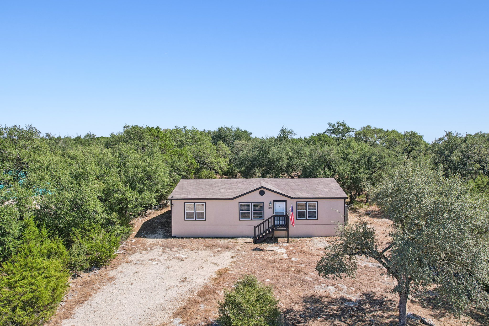 Willis Way-S1610-046.jpg