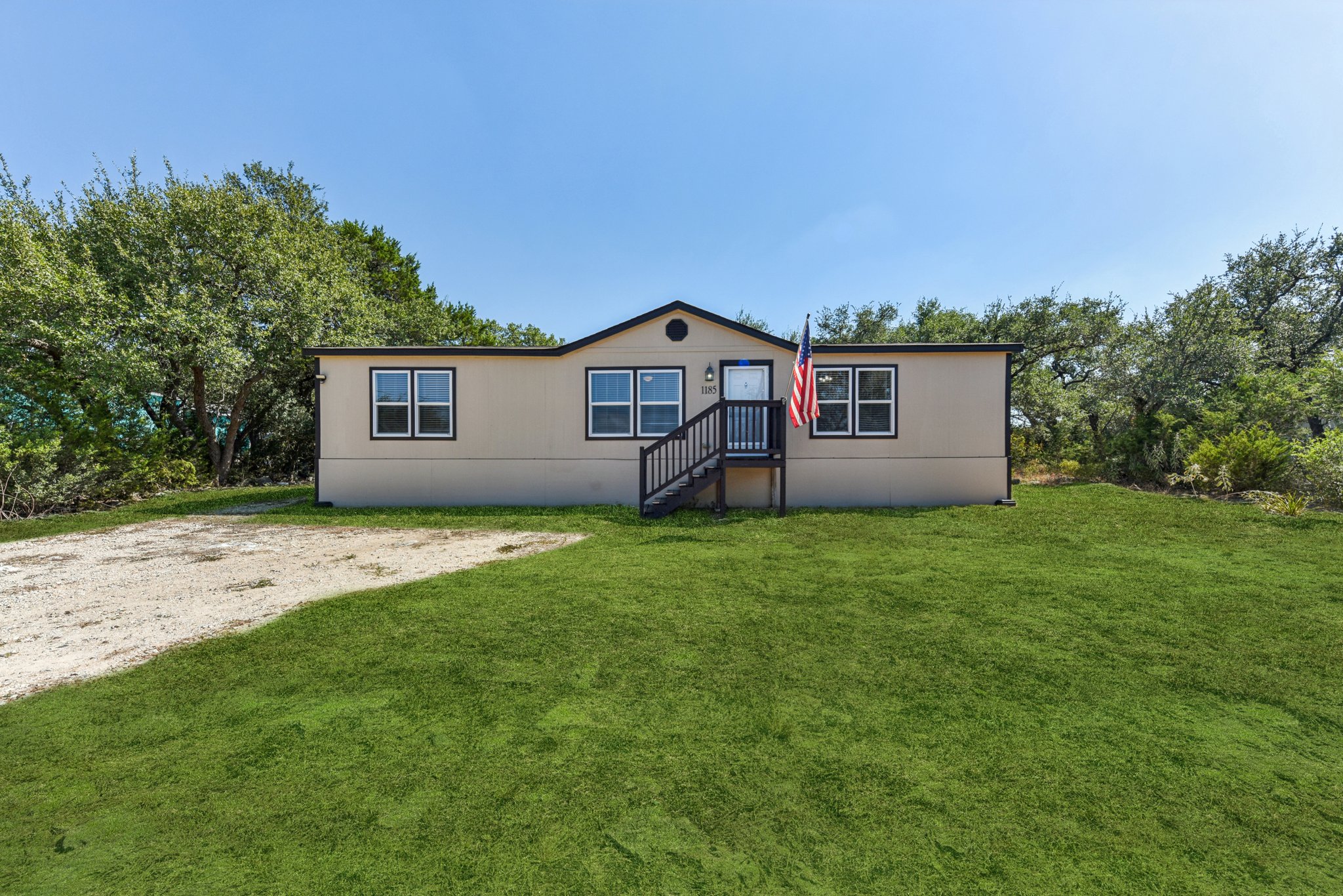 Willis Way-S1610-057.jpg
