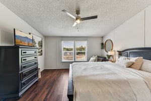 Willis Way-S1610-028.jpg