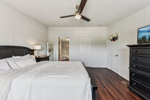 Willis Way-S1610-029.jpg