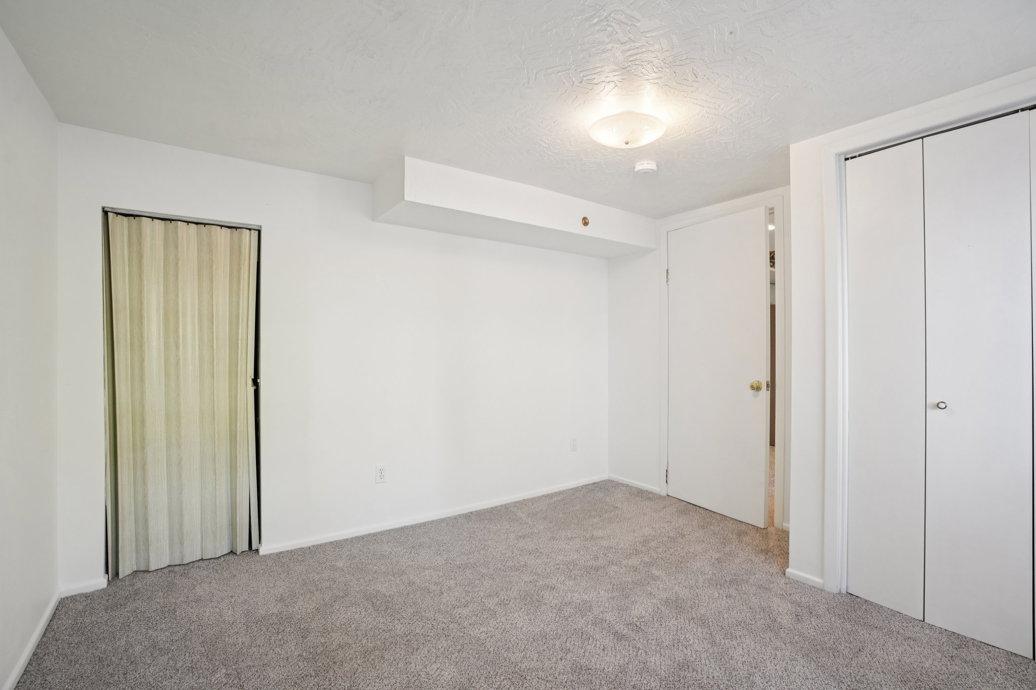 SE Madison St-S1610-036.jpg