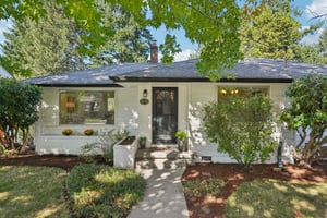 SE Madison St-S1610-004.jpg