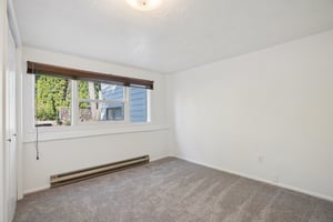 SE Madison St-S1610-034.jpg