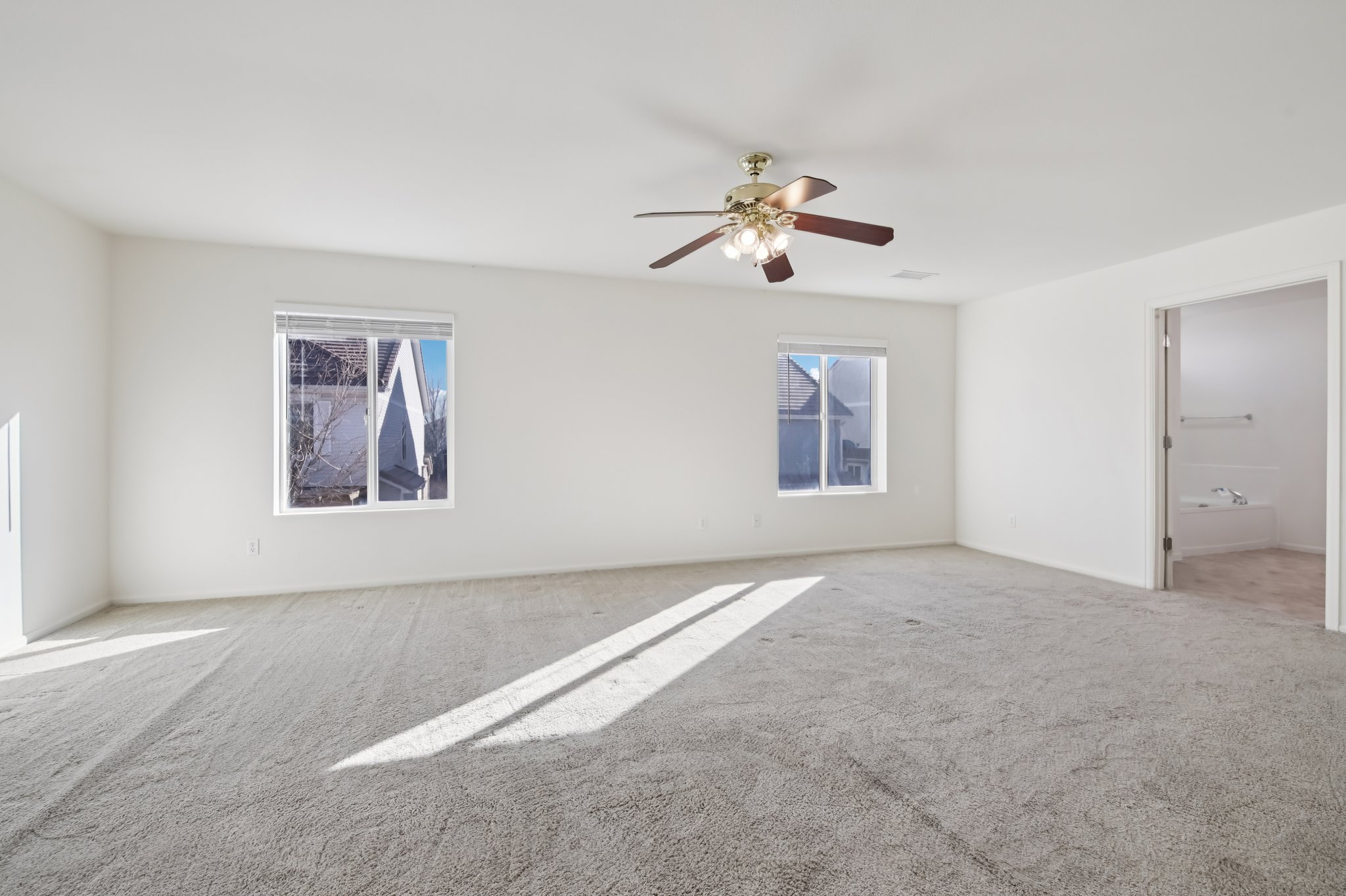 Idalia St-S0502-028.jpg