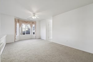 Idalia St-S0502-011.jpg