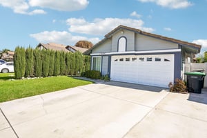 Lugo Ln-S2309-003.jpg