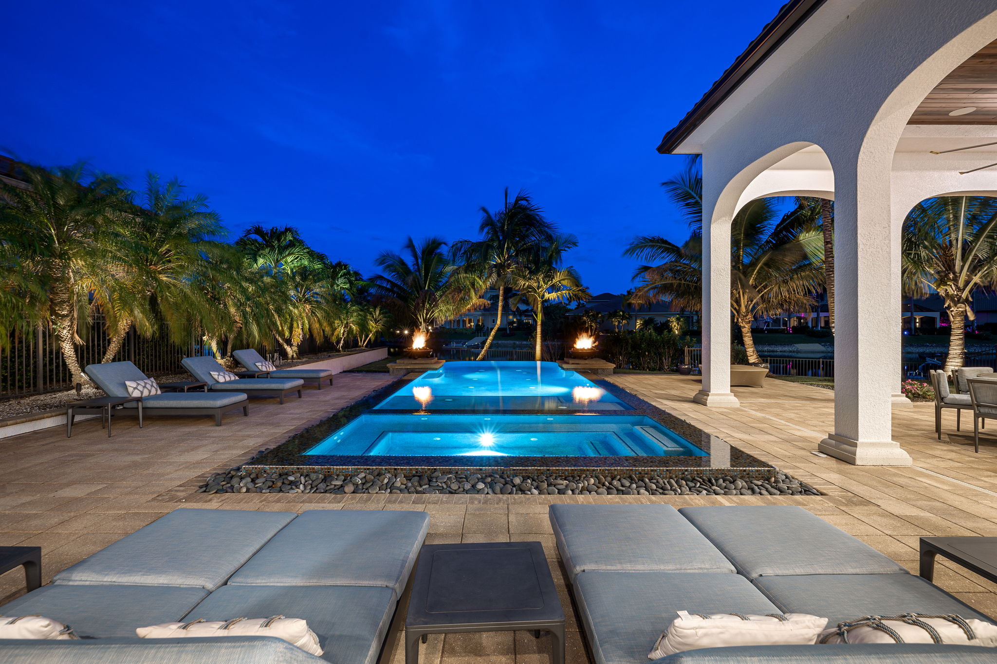 Pool - NIGHT 2