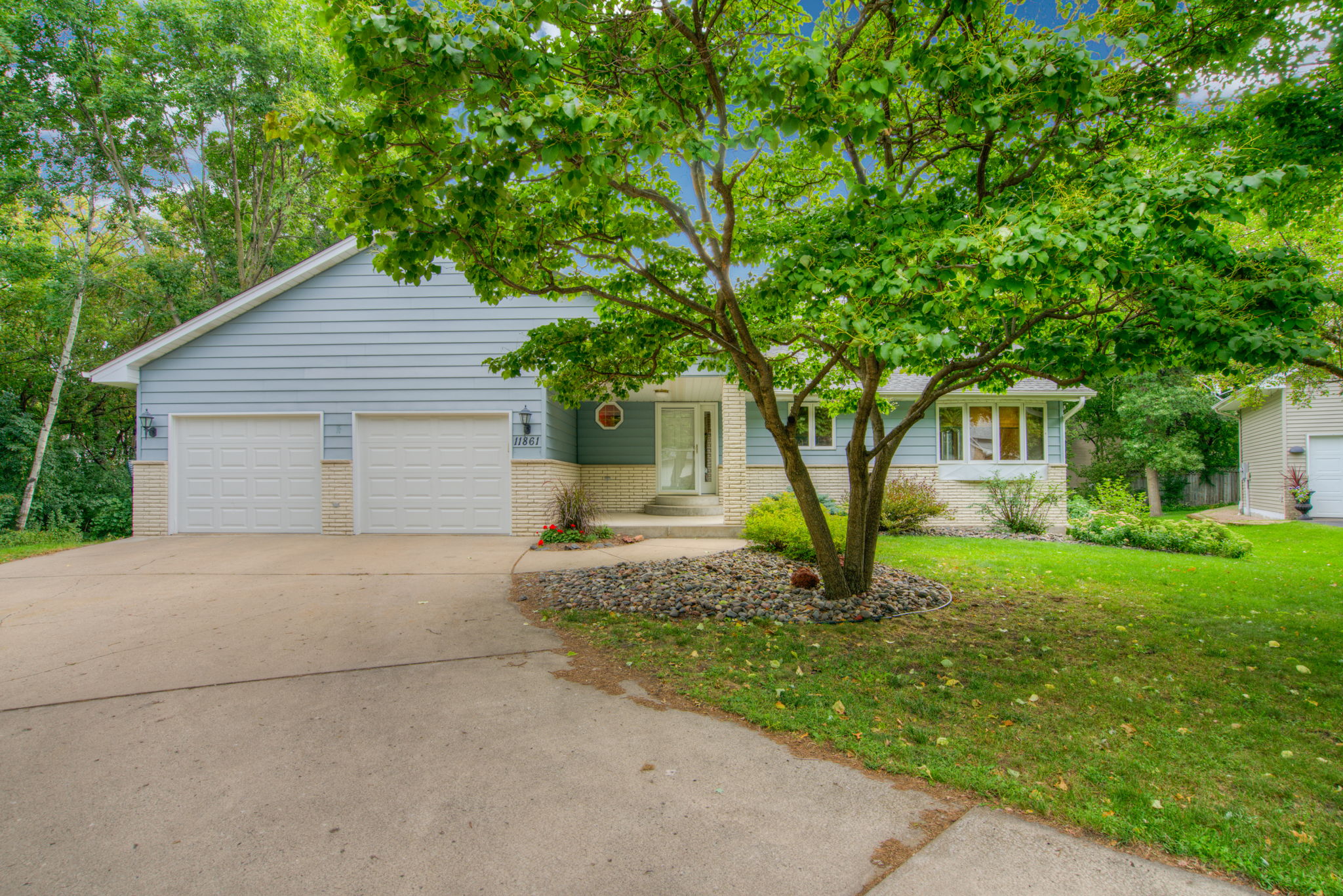  11861 Zilla St NW, Coon Rapids, MN 55448, US