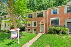 01. Front exterior.jpg